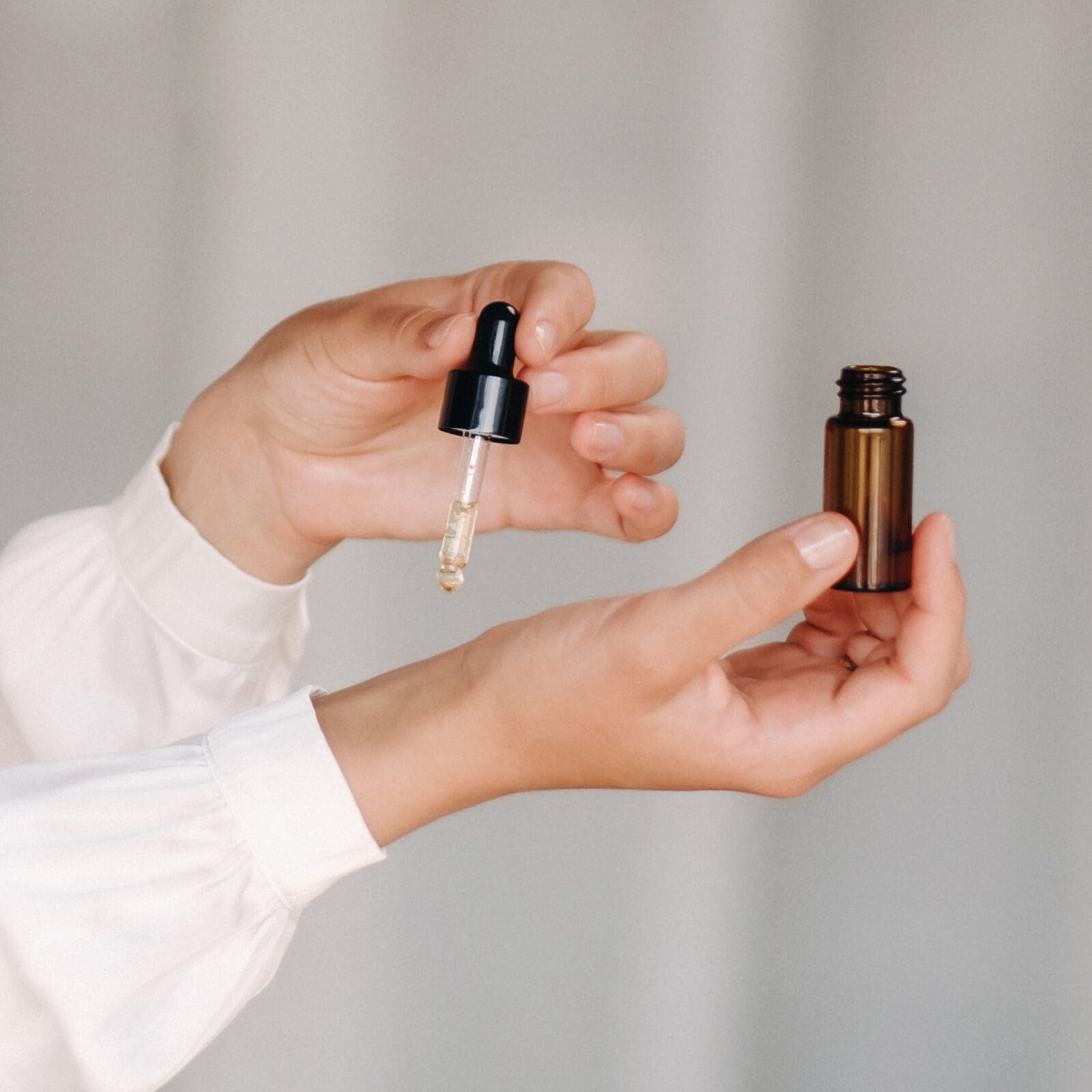 How Your Skin Influences Your Perfume’s Scent
