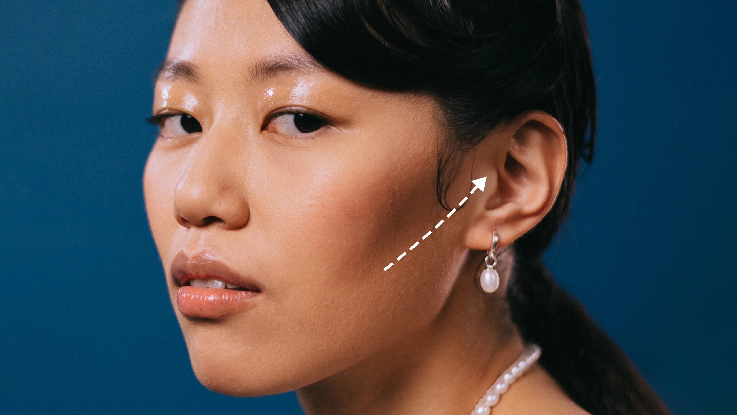 Allure Philippines Applying Bronzer On Your Tragus Has an Instant Lifting Effect