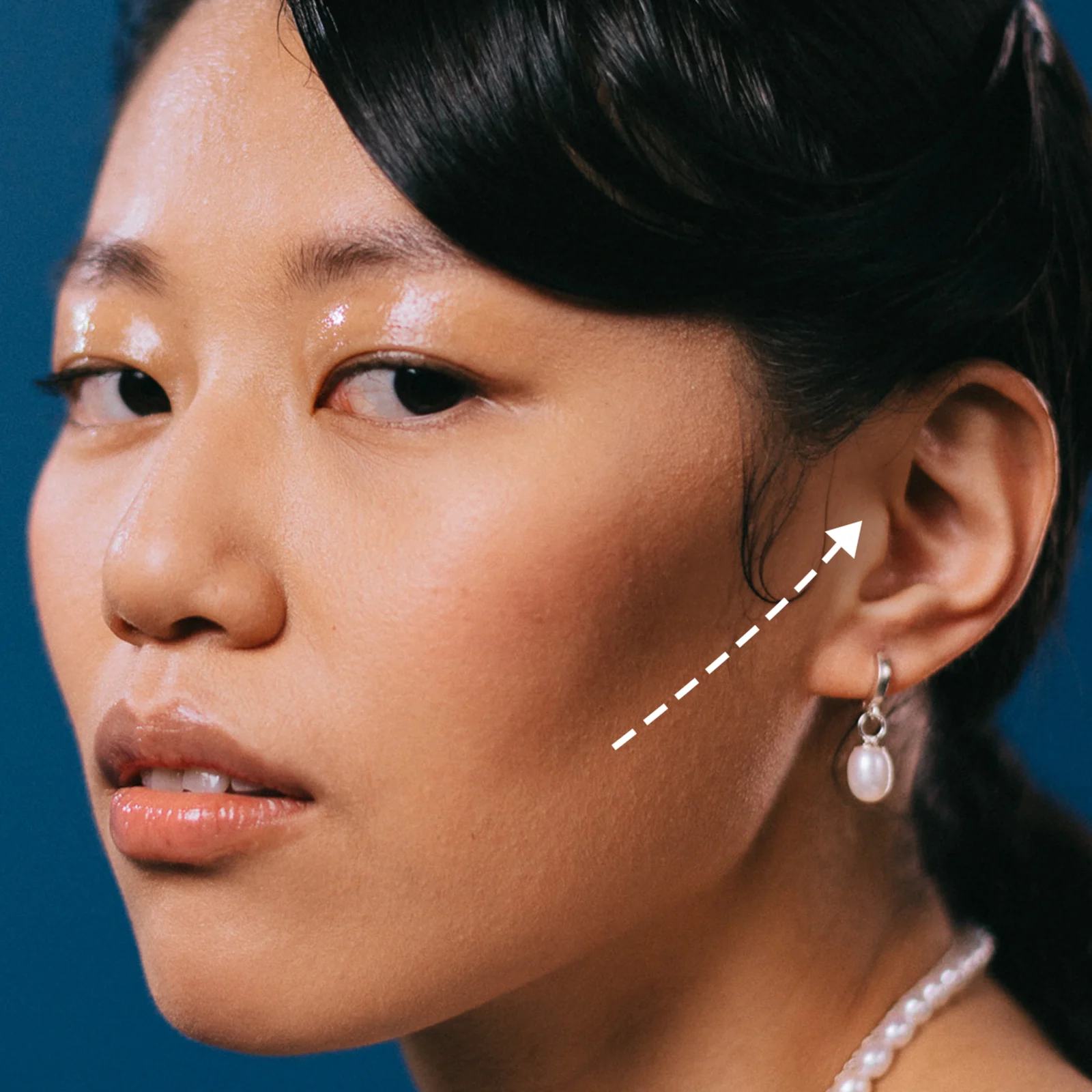 Allure Philippines Applying Bronzer On Your Tragus Has an Instant Lifting Effect