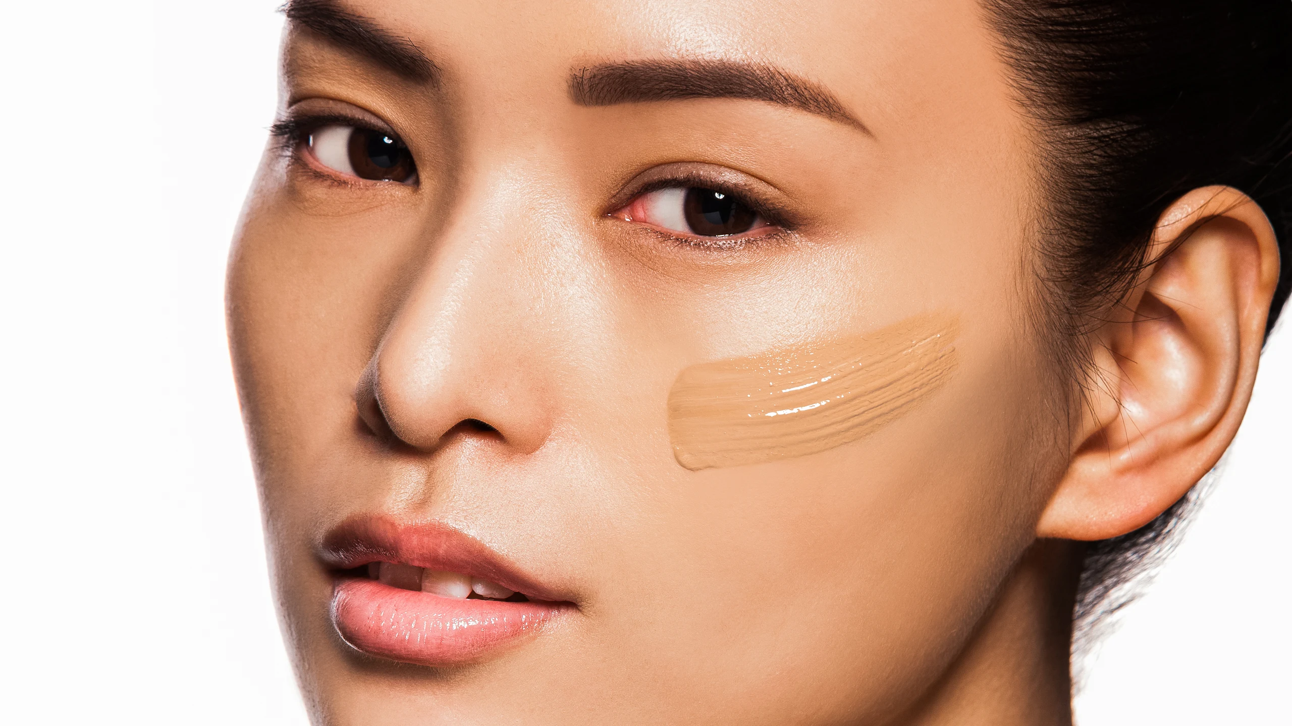 Allure Philippines How You Can Even Out Your Skin Tone Using Just Concealer