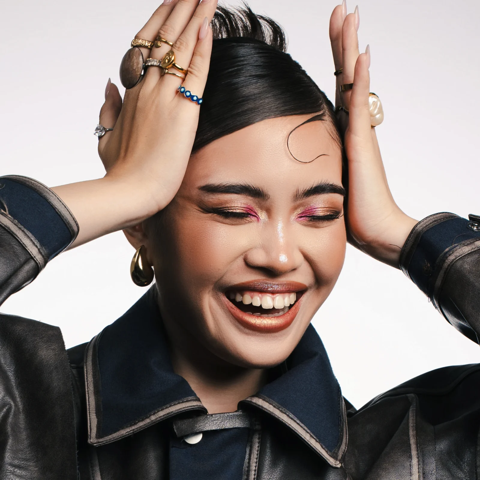 Allure Philippines Face Card Bianca Ferro